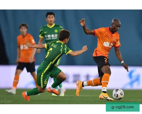 热那亚俱乐部为巴洛特利提供免签机会 引发球迷热议